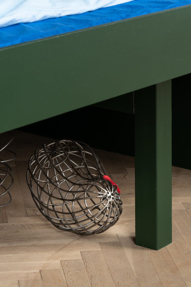 monster under den store seng