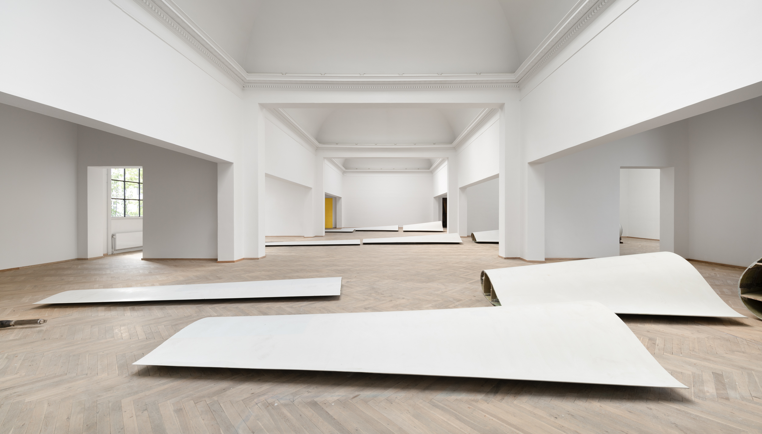 Lea Porsager STRIPPED